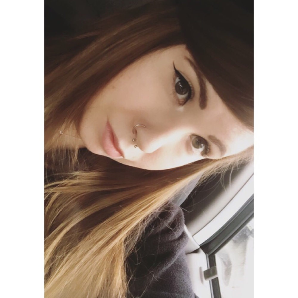 Meet your Posher, Brianna